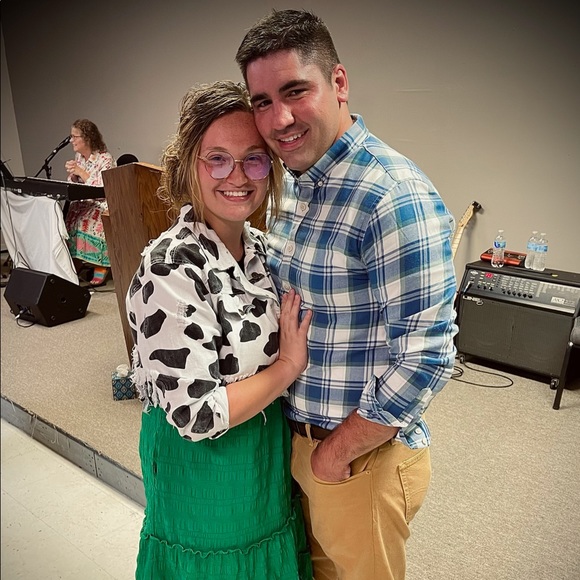 Meet your Posher, Amanda - Picture 6 of 8